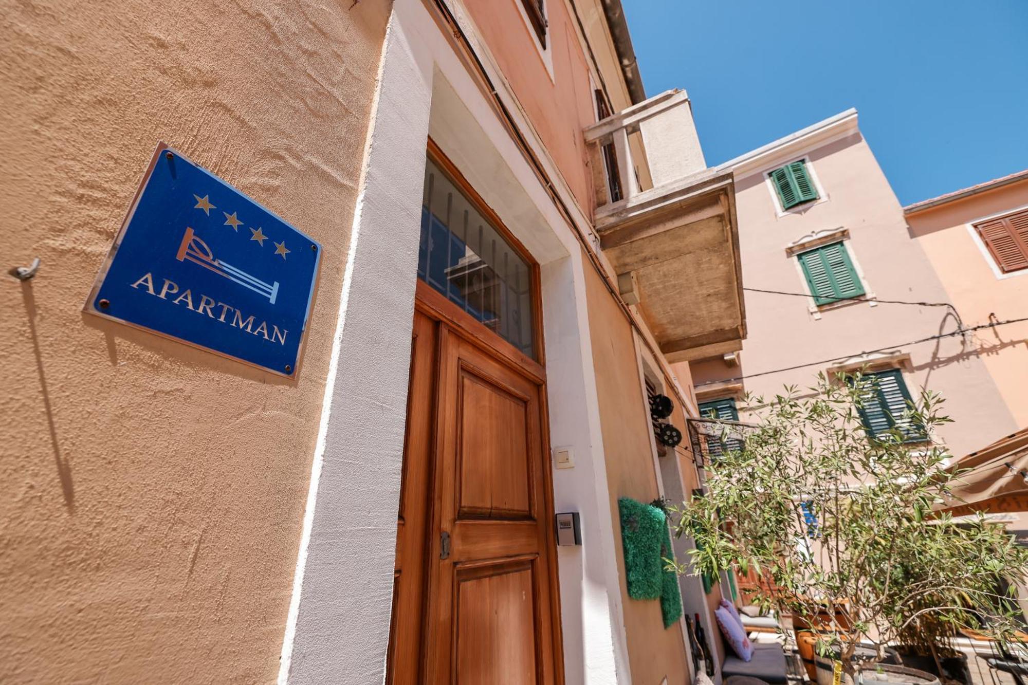 M&D Old Town Zadar Luxury Apartment Exterior photo
